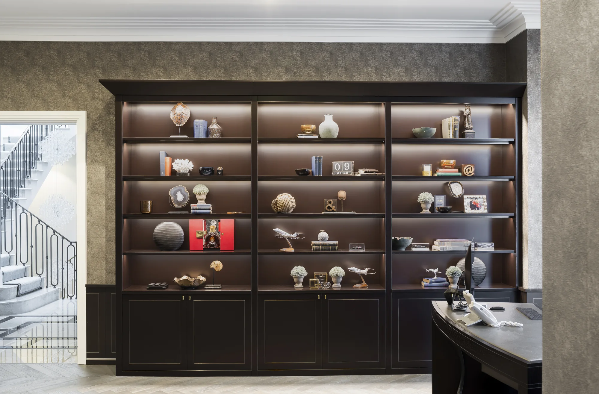 Home-office fitted shelving and cabinetry